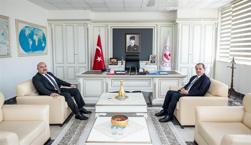İstanbul İl Emniyet Müdürü Selami YILDIZ, Kaymakamımız Sayın Edip ÇAKICI' yı ziyaret ettiler